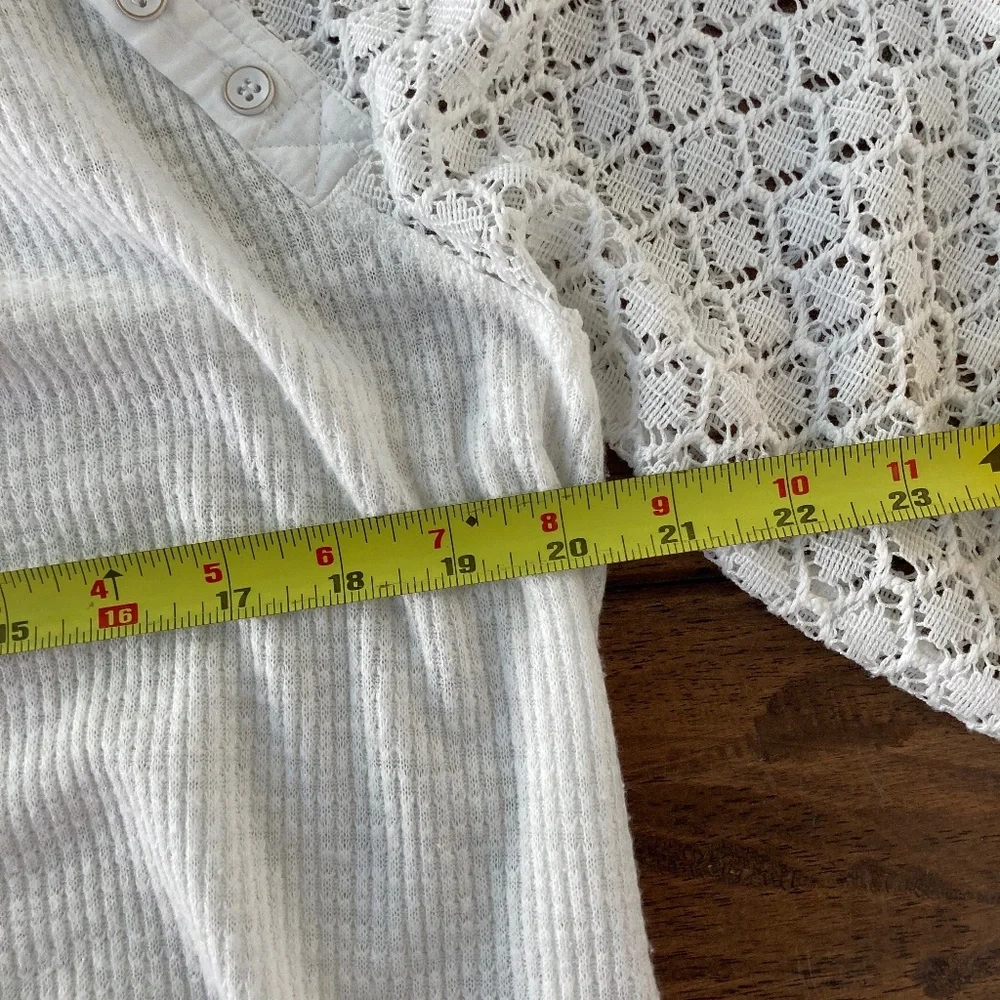Free People Sweetest Thing Waffle Embroidered Top Sz Med Boho Peasant Cottage